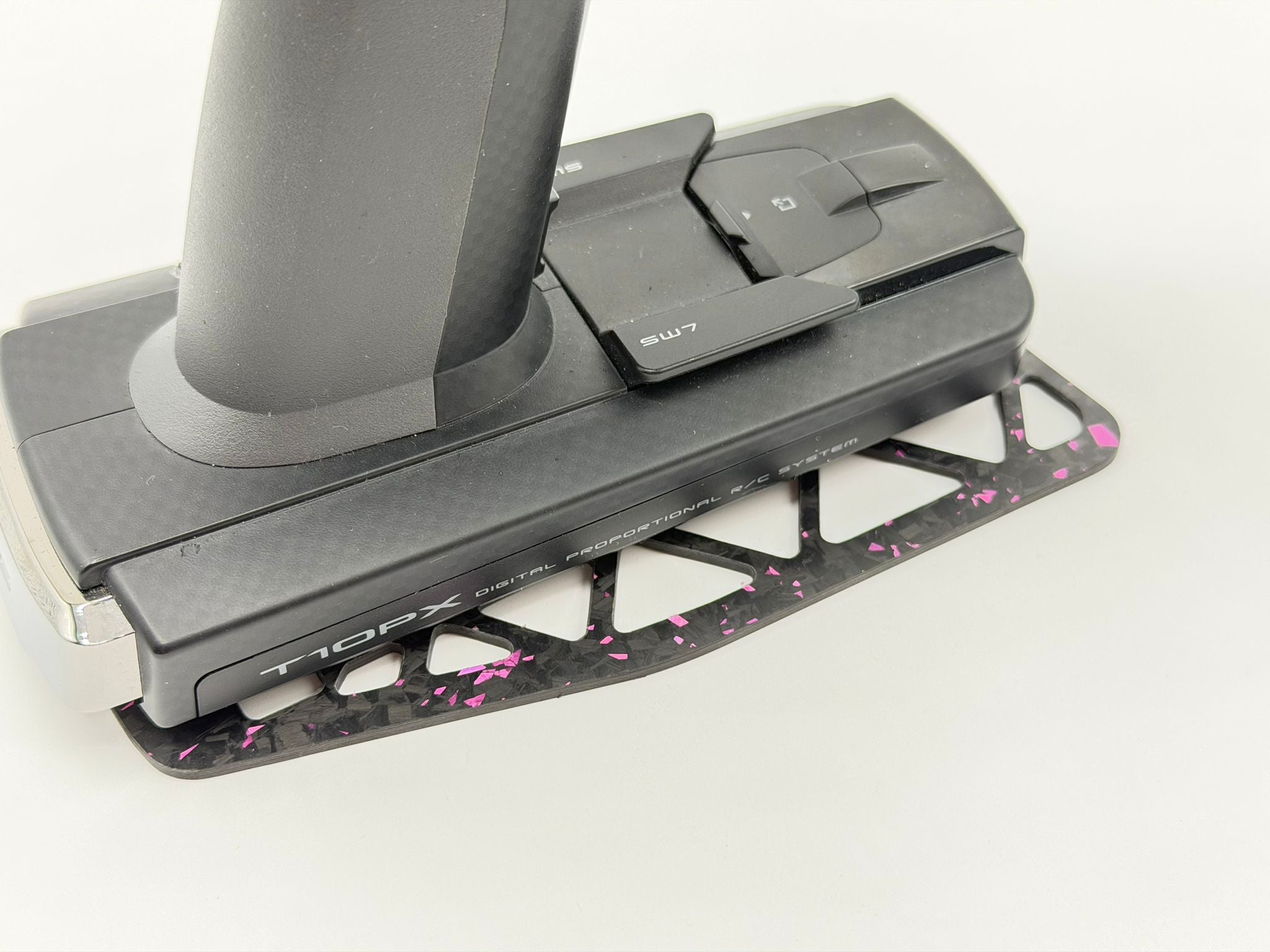 Futaba 7PX / 10PX / 10PXR Pink Forged Carbon Fibre Anti-Tip Plate & Handle